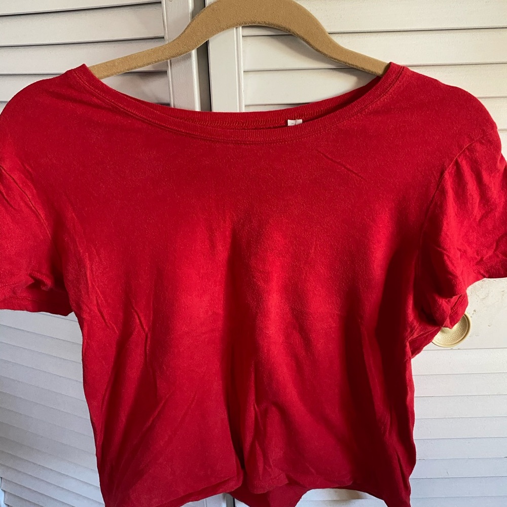 medium basic plain red tshirt from pacsun